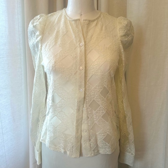 Ivory Long Sleeve Button-Up Top w/ Delicate Geometric Lace Design - Picture 3 of 7